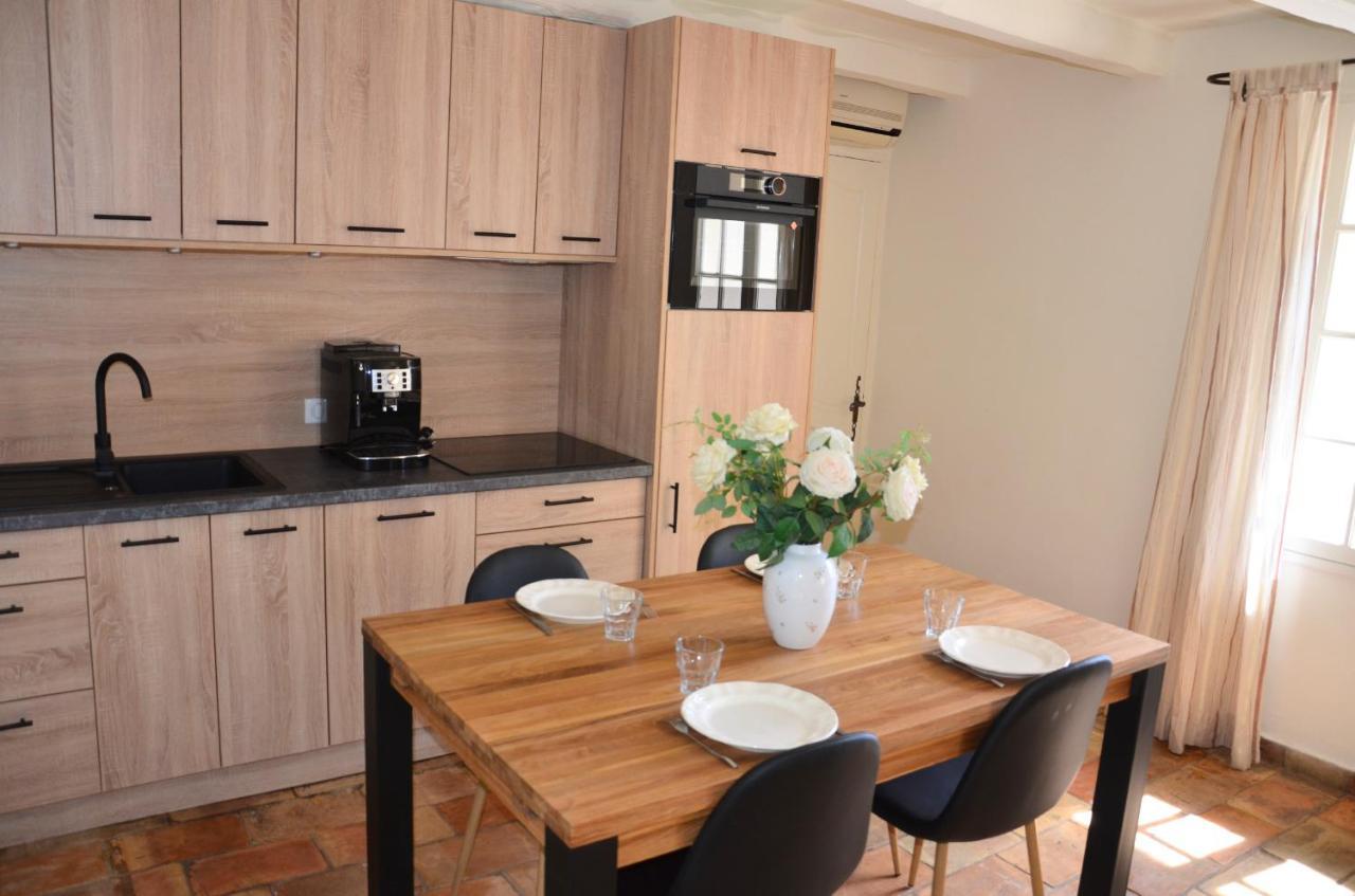Le Jas Des Parpaillous Apartment L'Isle-sur-la-Sorgue Luaran gambar