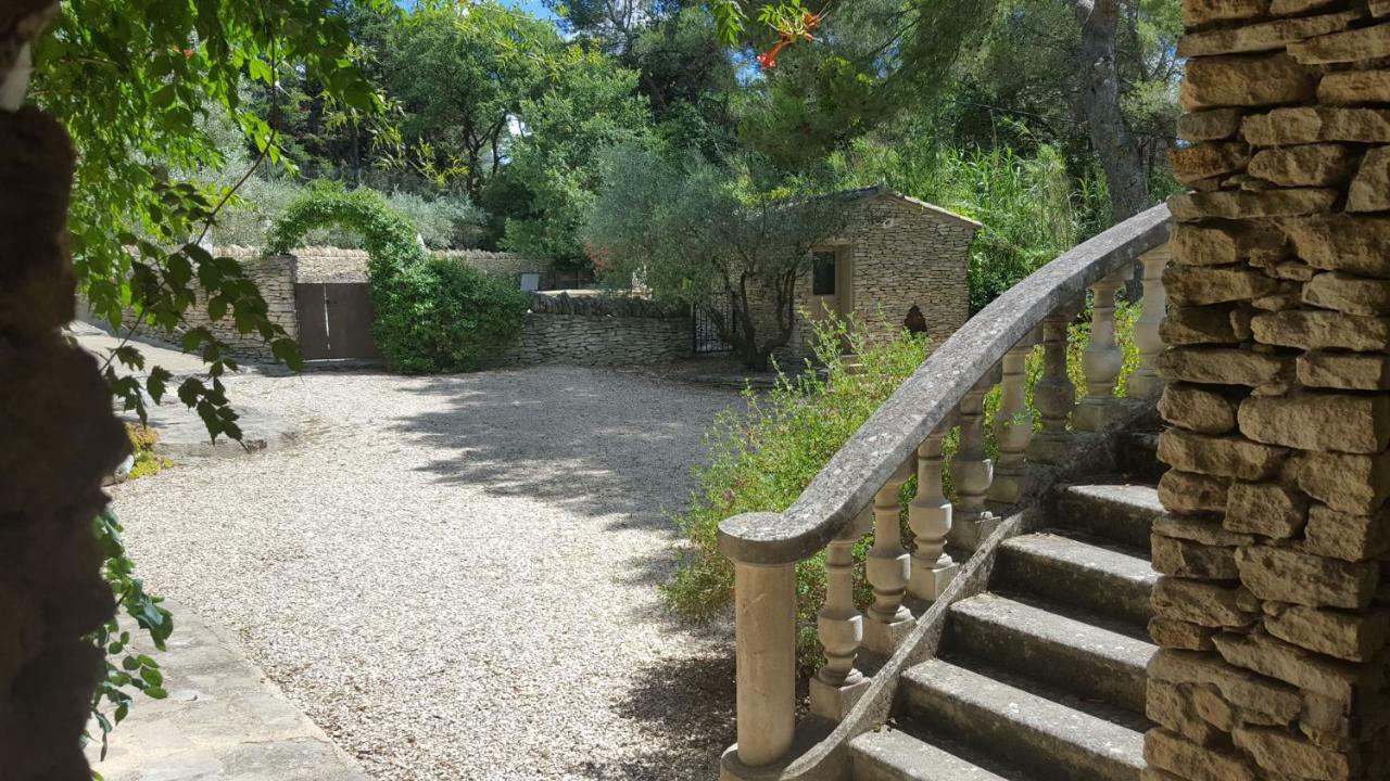 Le Jas Des Parpaillous Apartment L'Isle-sur-la-Sorgue Luaran gambar